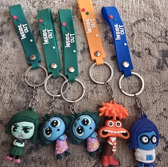 Keychains - Picture 6 of 16